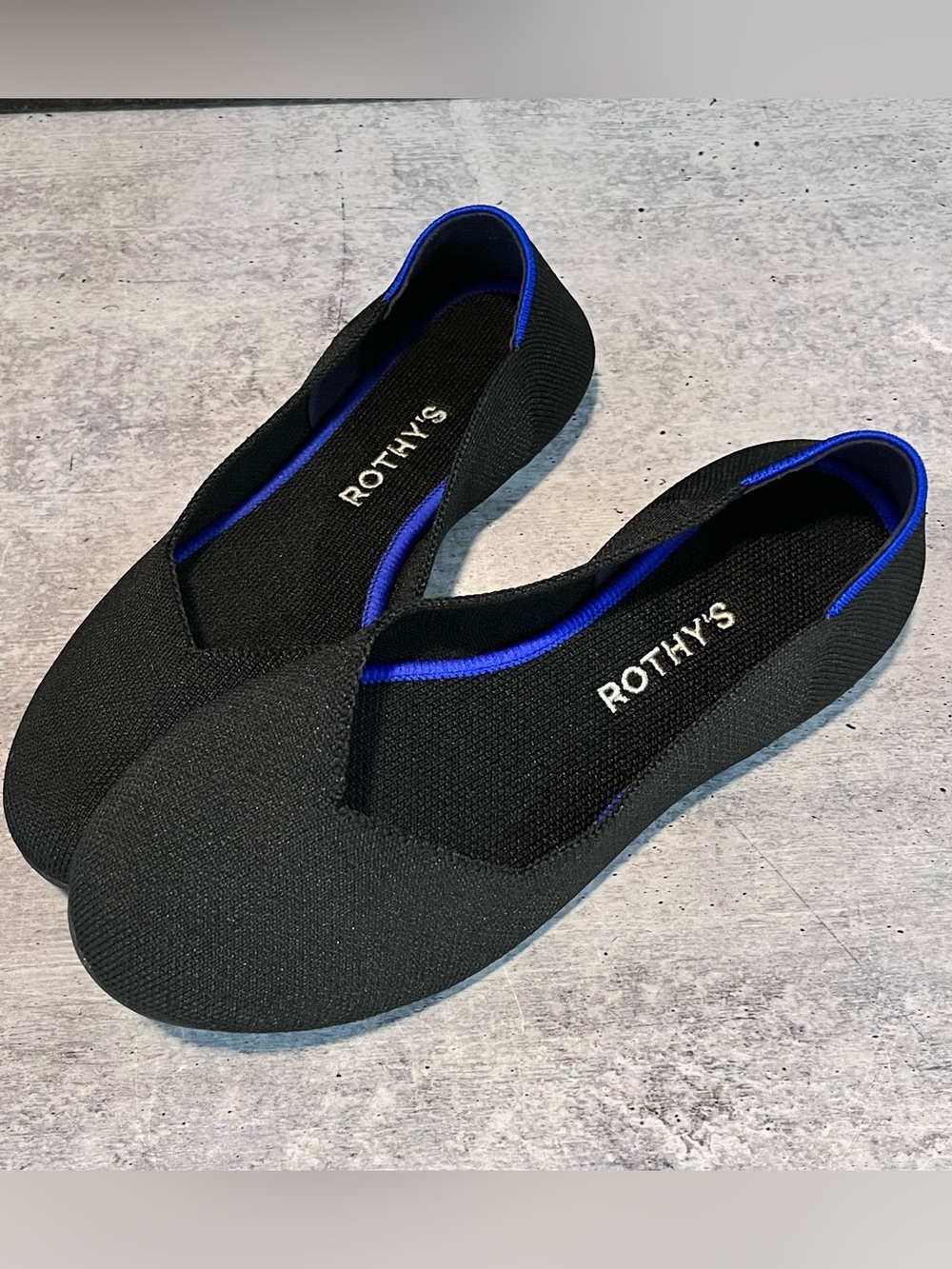 Rothy’s Black Classic The Round Toe Flat Shoe 8.5 Honeycomb